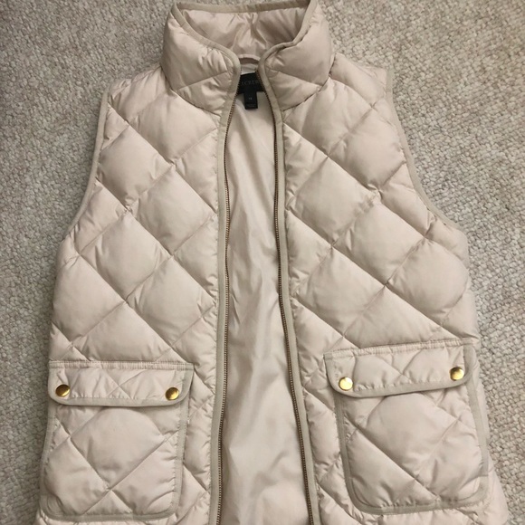 J. Crew Jackets & Blazers - JCrew cream quilted vest